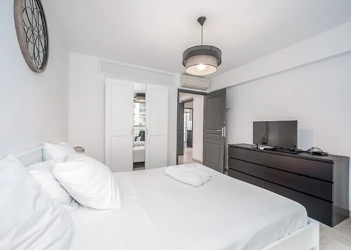 Lejlighed One-bedroom In Juan-les-pins