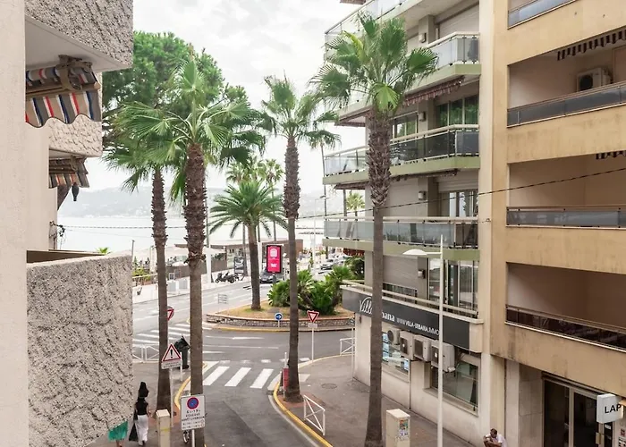 One-bedroom In Juan-les-pins Apartmán *